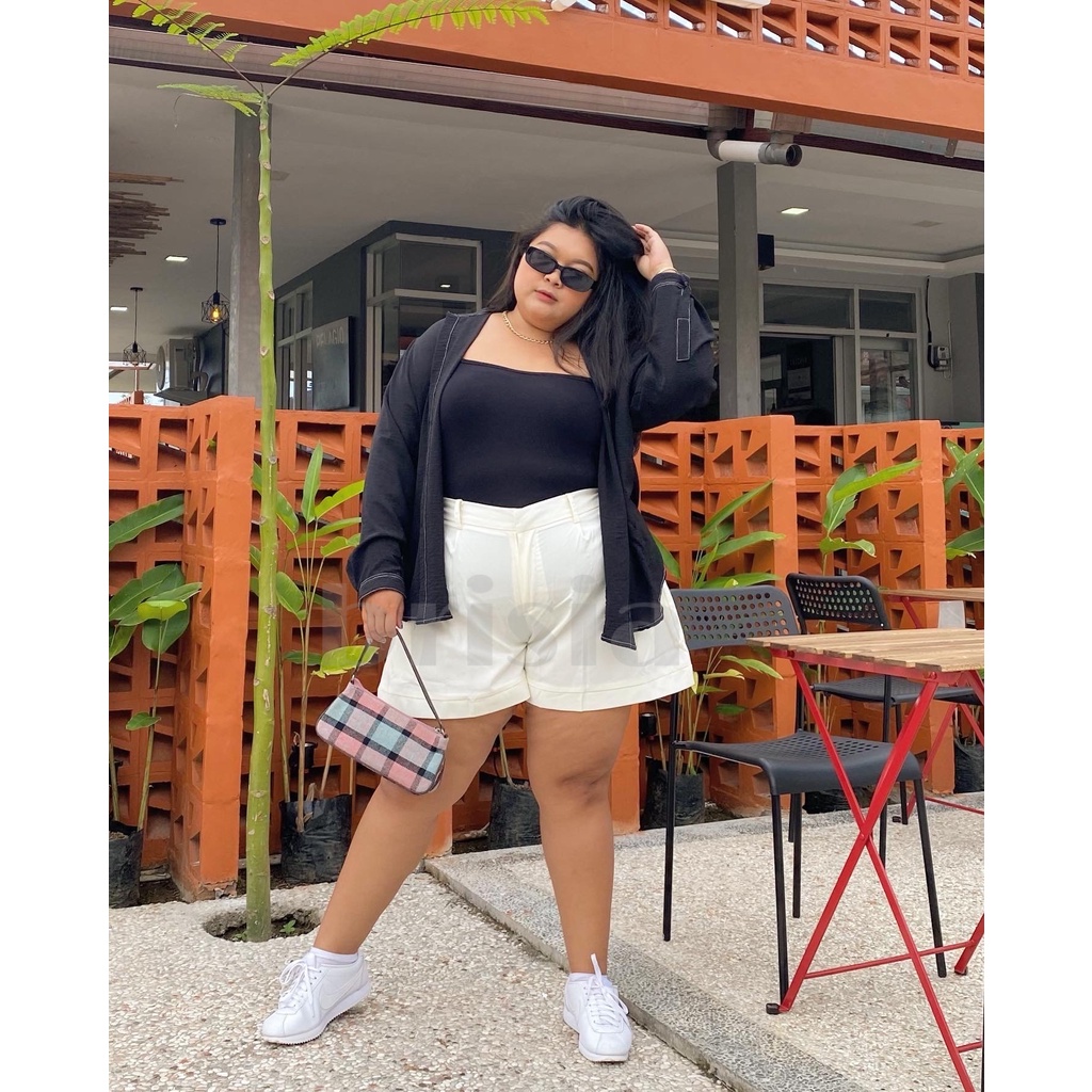 BRISIA JEANS - BYEOL Hotpants Jumbo / Celana Pendek Bigsize