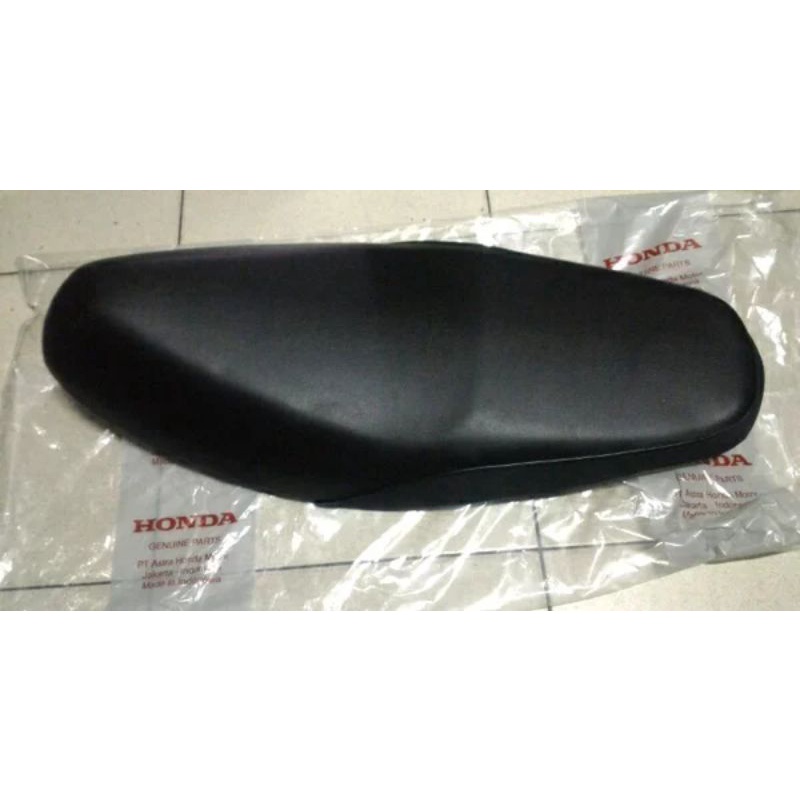 77200KVLN00 jok komplit sadel honda supra x 125 R cw ori honda AHM