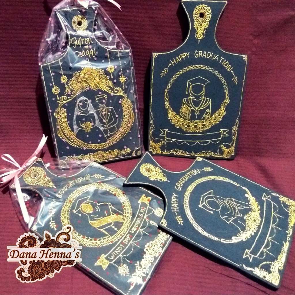 

sovenir kayu telenan lukis