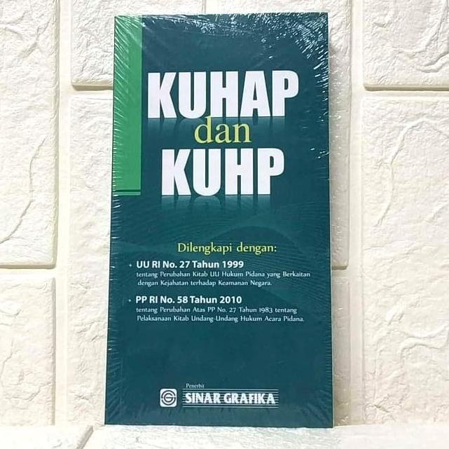 

Buku KUHAP dan KUHP TIM REDAKSI SINAR GRAFIKA BIG SALE