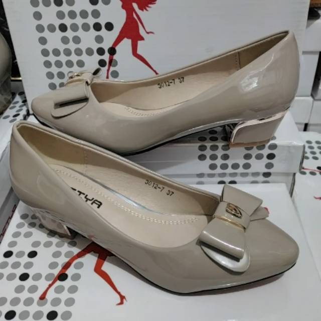 SEPATU SOFIYA IMPORT