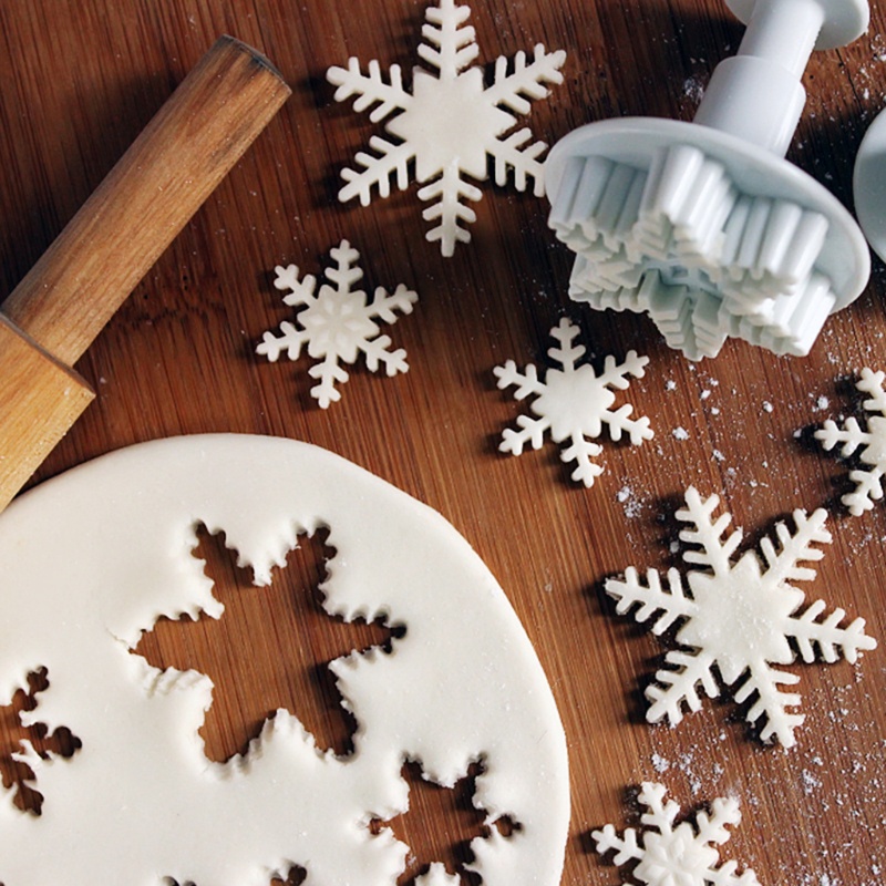 Cetakan Fondant / Cokelat / Gula Bentuk Snowflake Bahan Plastik Resin Handmade DIY Untuk Craft / Hadiah