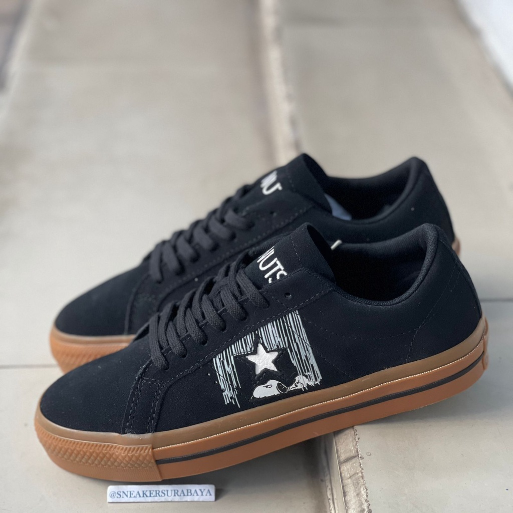 CONVERSE ONE STAR X PEANUTS