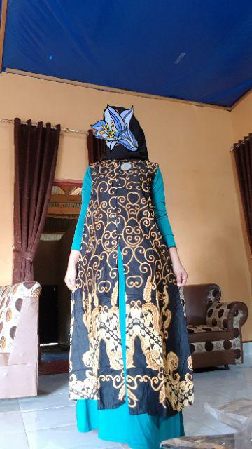 Outer Alika Baju Luar Batik Wanita Muslimah.