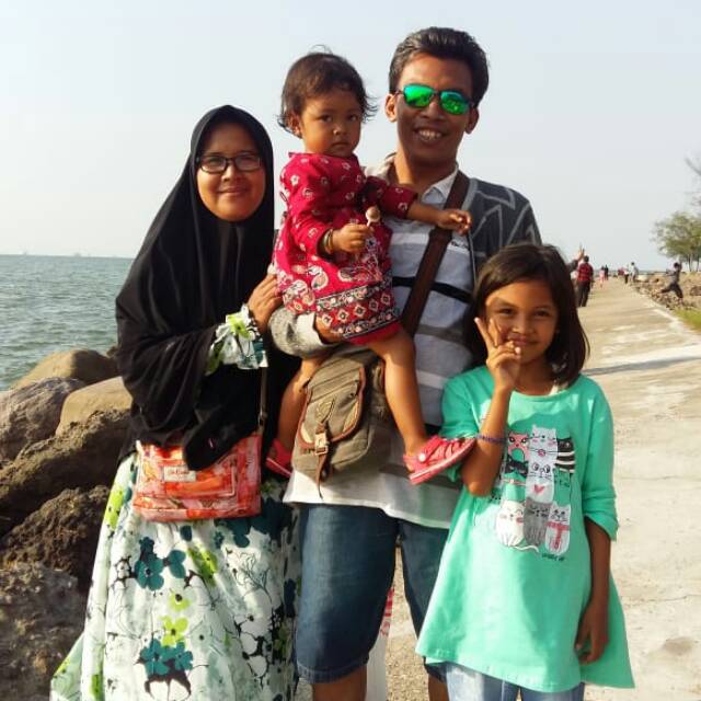 tiffanicandramayakhedira