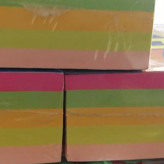 

➤ sticky notes T&J 654 1 pack 5 pads warna warni ۝