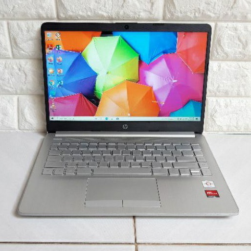 Laptop HP 14s-dk1002AU Amd Athlon Silver 3050U 2.30GHz 4GB 256GB Dus