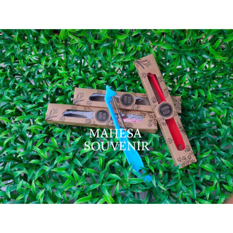 

SOUVENIR SERUTAN BUAH KEMAS BOX COKLAT