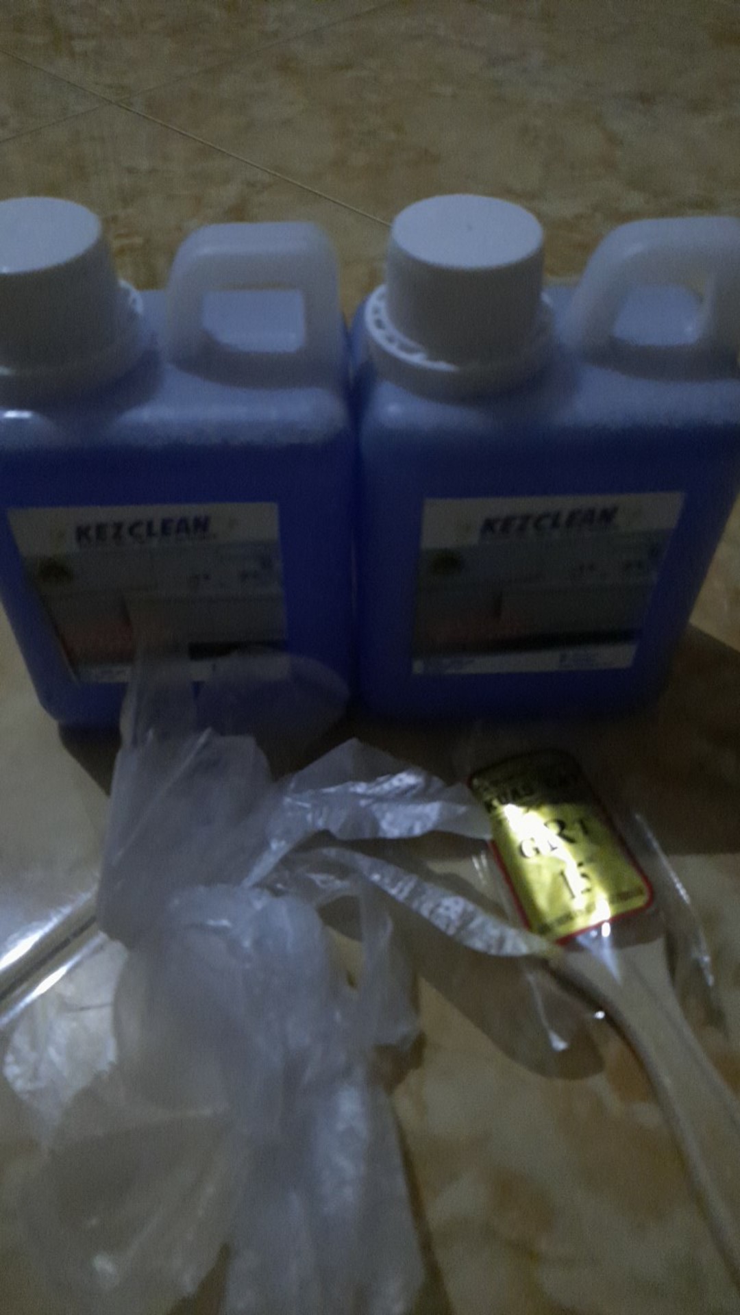 Paket Kezclean 500 Ml X 2 Botol. Bonus Kuas + Sarung Tangan.