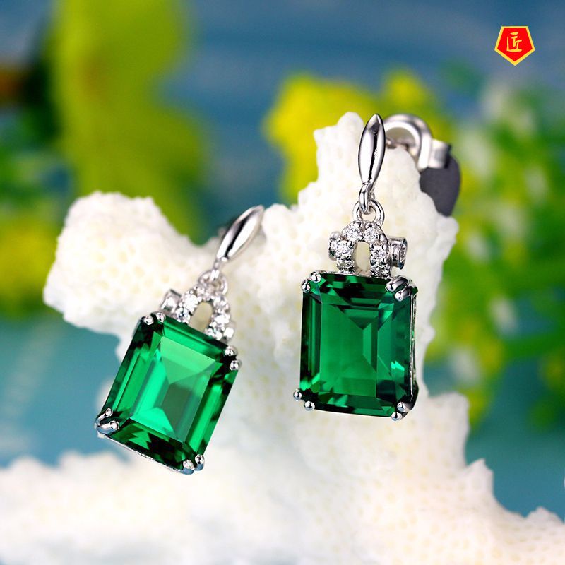 [Ready Stock]New Elegant Graceful 925 Silver Emerald Earrings