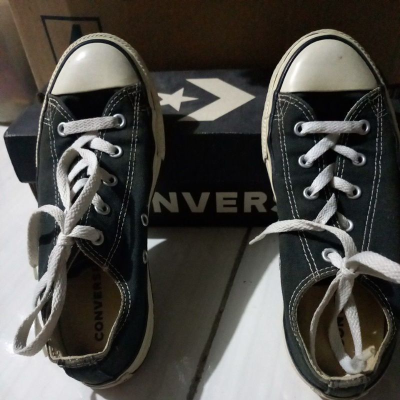 preloved sepatu converse anak