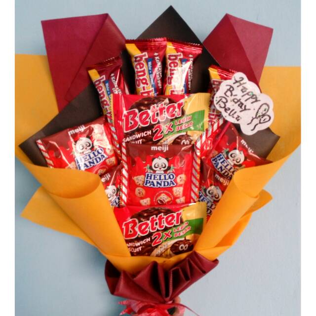 Snack bouquet / bucket snack wisuda/ ultah murah | Shopee Indonesia