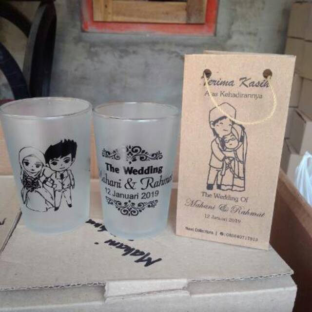 

Souvenir gelas kemas paperbag(isi 100pc)