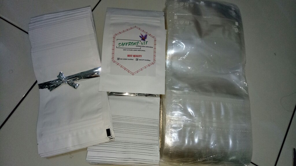 Kemasan Plastik Zipper 13x20