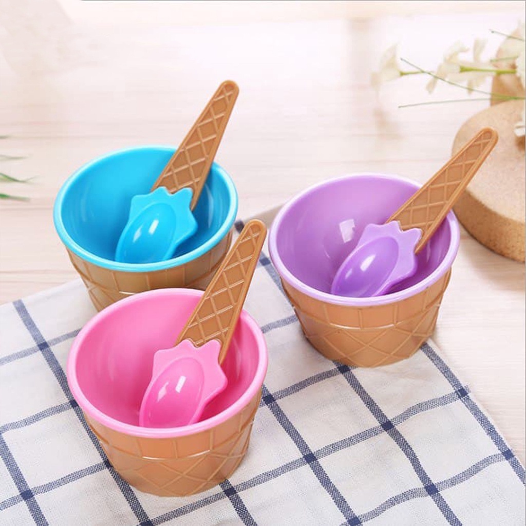 Diskon Shop - M5466 Mangkok Es Krim / Mangkuk Cemilan / Ice Cream Bowl / Set Mangkok Sendok Ice Cream / Mangkuk Masker Es Krim Lucu Warna-Warni