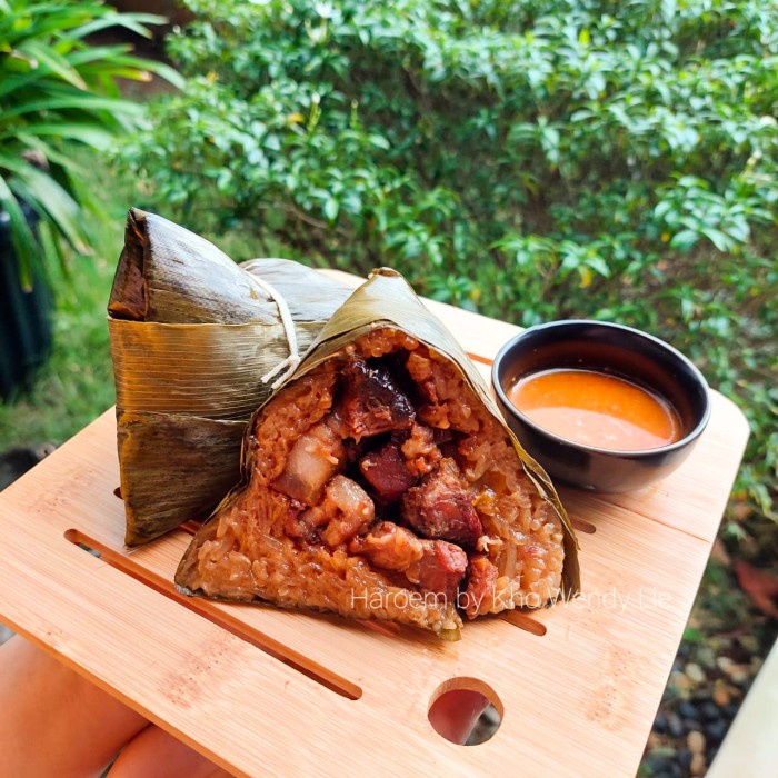 

KETAN-BERAS- BACANG KETAN HOKIAN SPESIAL HAROEM (NO PENGAWET) -BERAS-KETAN.