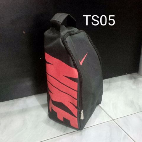 TAS SEPATU NIKE