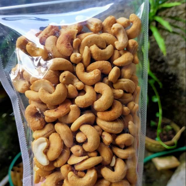 

Kacang Mede Oven Original Kemasan 1KG