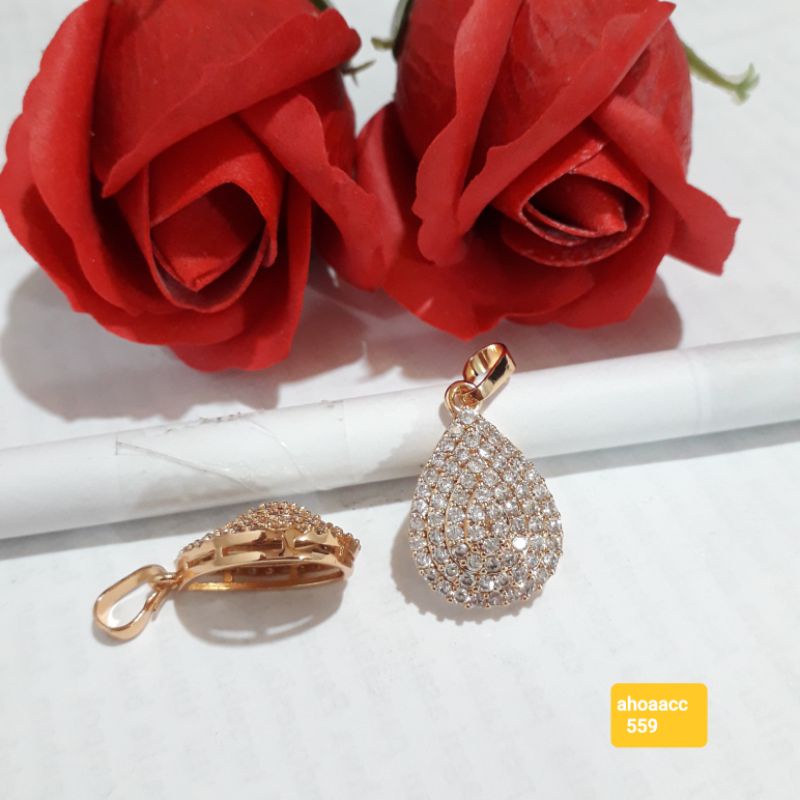 Liontin batu permata perisai wanita dewasa xuping