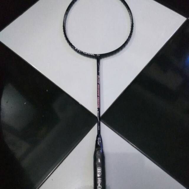 Raket hiqua black shadow kenichi new raket badminton