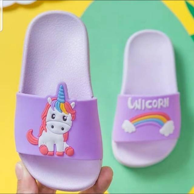 Sandal selop unicorn purple
Sz 170-190