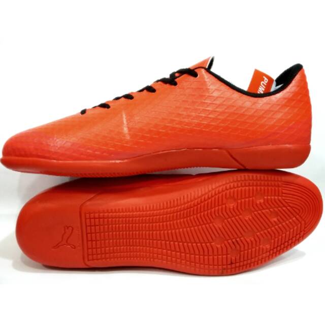 Sepatu futsal puma evospeed. Grade ori