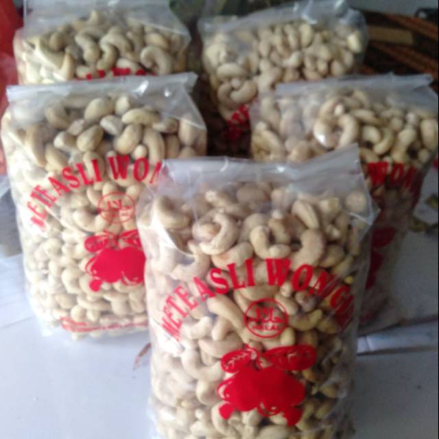 

Kacang mete mentah wonogiri