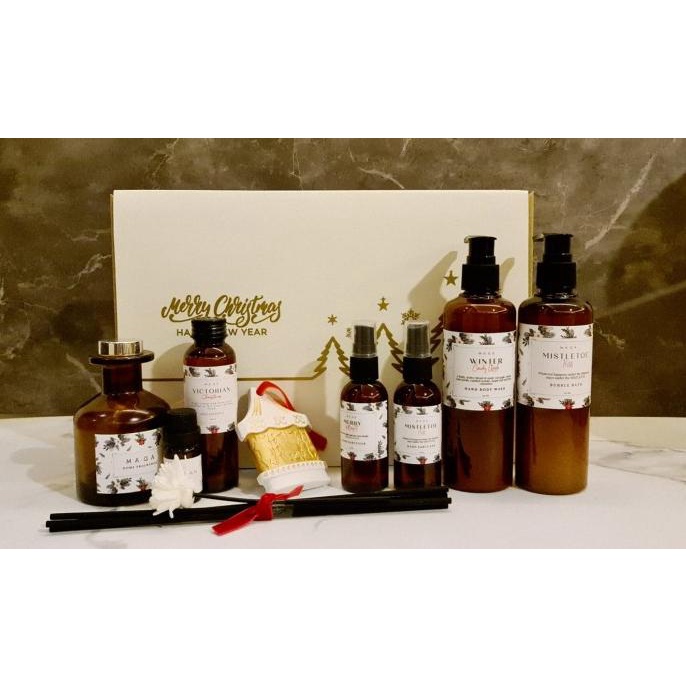 

ULTIMATE CHRISTMAS HAMPER GIFT BOX KADO PRESENT NATAL HOME FRAGRANCE DC452CD3
