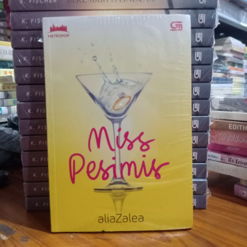 obral buku murah Novel best seller // remaja // wattpad // fantasi // sastra // fiksi // non fiksi part 32-Miss pesimis 11