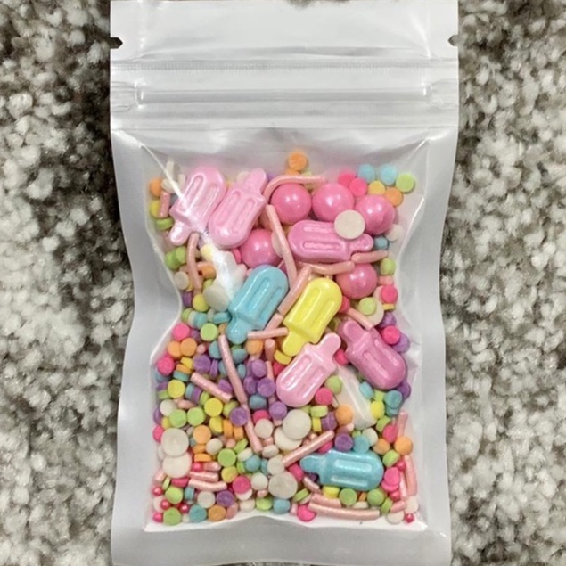 

Sprinkle Hiasan Kue - SPK156 (15gr)