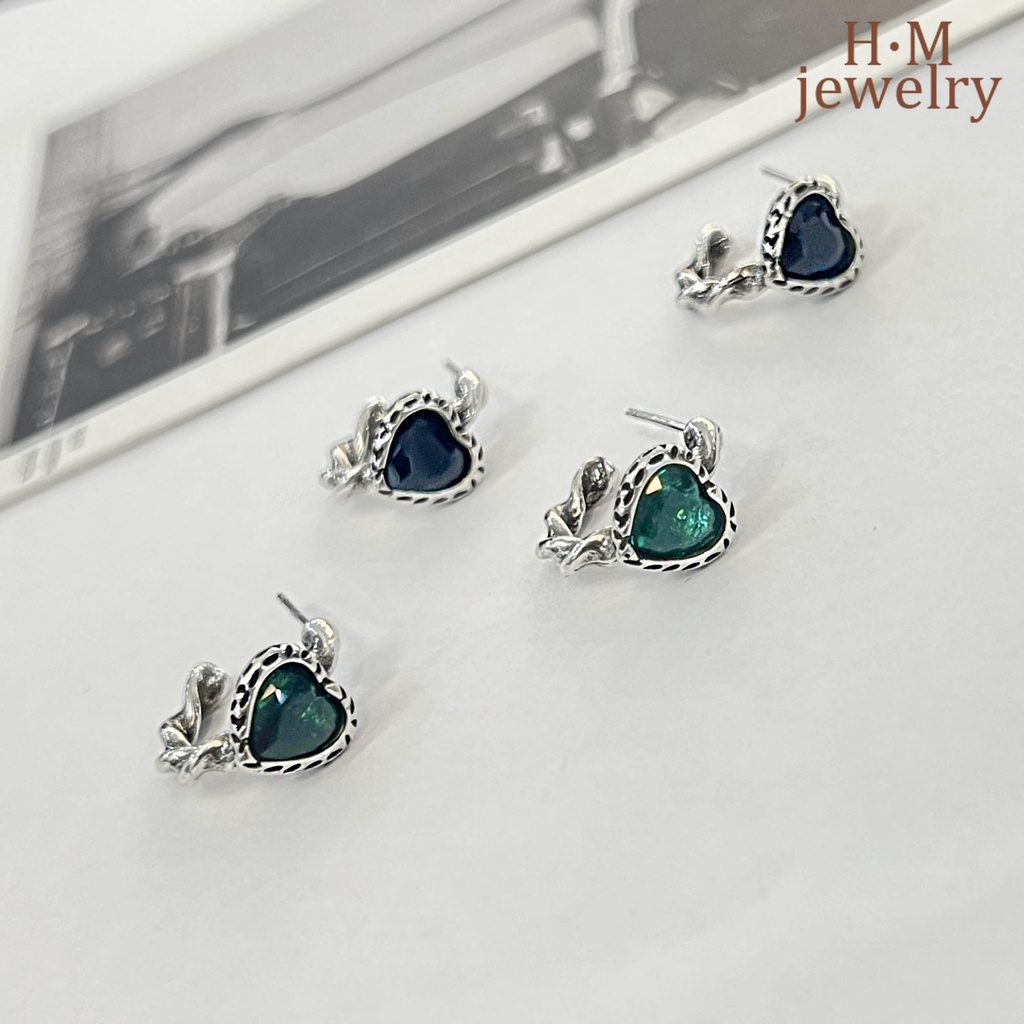 Anting Tusuk Bentuk Hati Bahan Zirkon Warna-Warni Gaya Vintage