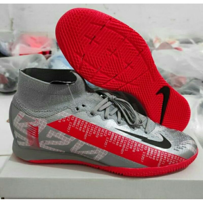 SEPATU FUTSAL NIKE MERCURIAL SUPERFLY 7 ELITE BOMBER GREY IC