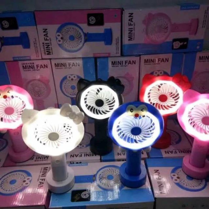 Kipas Angin Mini Super Kencang Ada Lampu LED SX 109 Doraemon dan hello Kitty