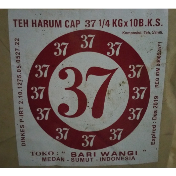 

Teh-Daun- Daun Teh Kering Harum Cap 37 Medan 2.5 Kg (250 Gr X 10 Bks) -Daun-Teh 800 Teh-Makanan-