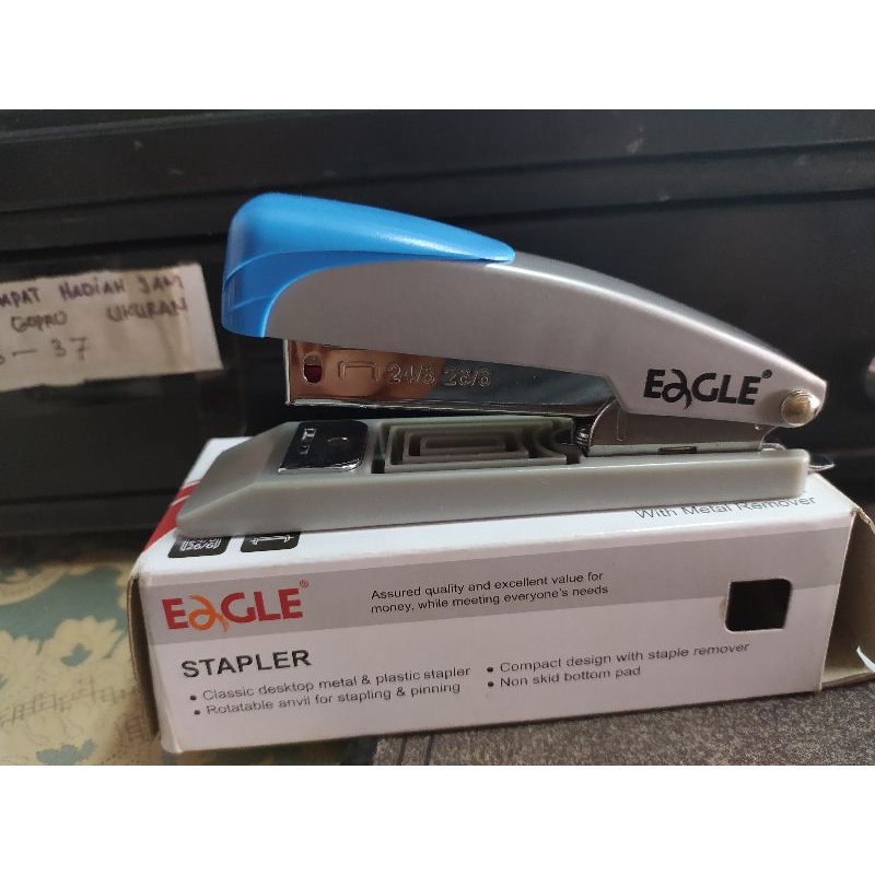 

Stapler Eagle 205BD-1 eceran.gratis 1 pack isi stapler.with metal remover.