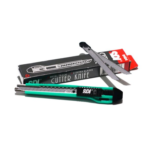 

PISAU CUTTER SDI