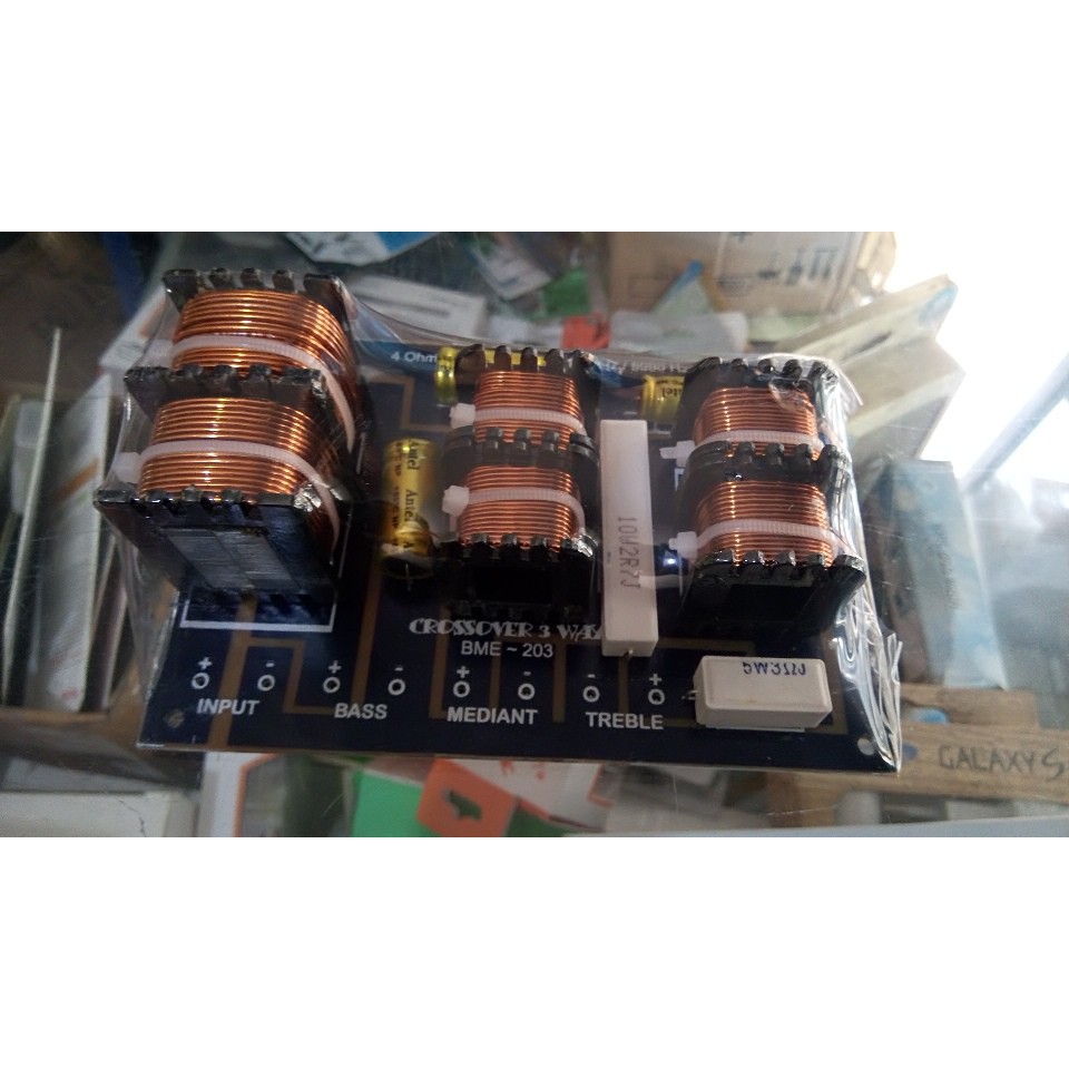 CROSSOVER 3WAY BASS MIDDLE TREBLE SUARA LEBIH DETAIL 380w