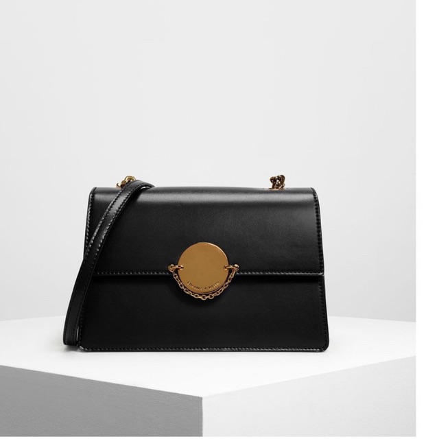 TAS CHARLES AND KEITH SELEMPANG