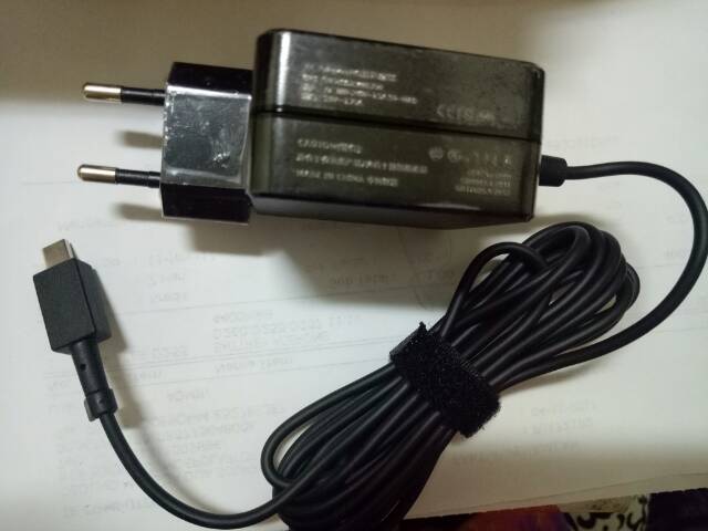 Jual adaptor charger asus laptop notebook e202 19V 1.75A colokan micro