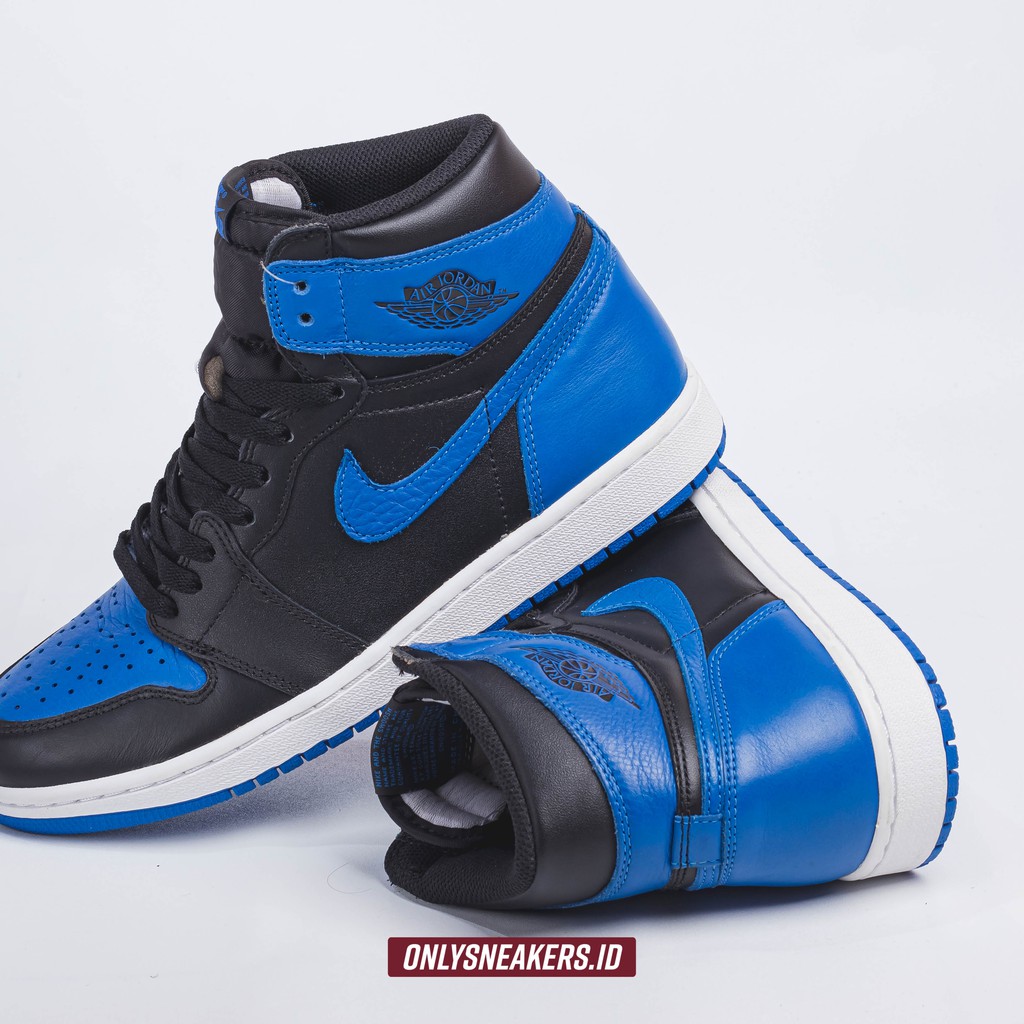 black and blue jordan one