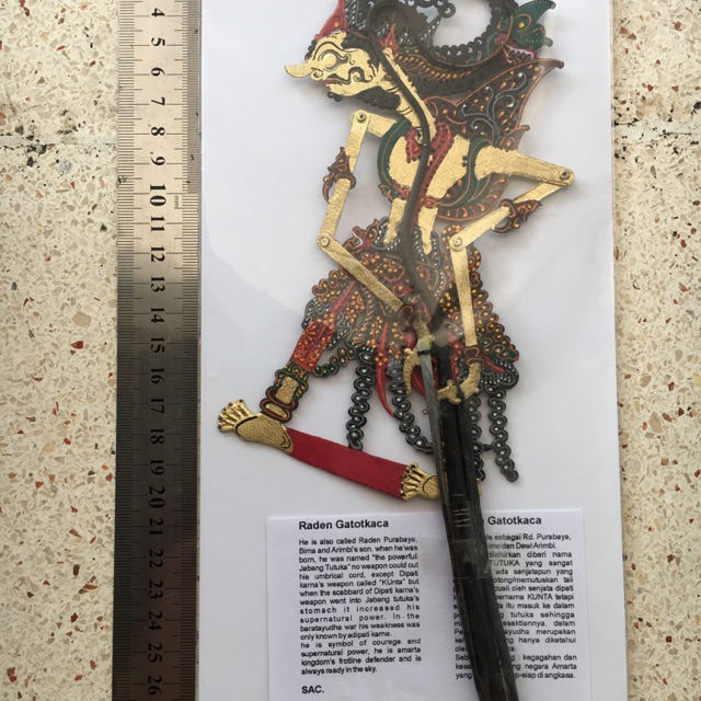 Wayang hiasan raden gatot kaca