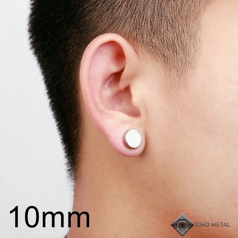 Anting Magnet 100% Titanium Anti Karat Pria Silver &amp; black [ Toko Metal ]