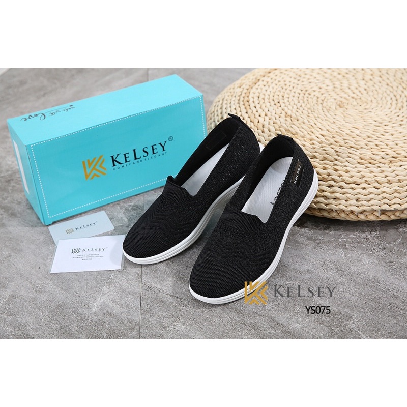 Kelsey Sepatu Slip On Wanita / Sepatu Flyknit Flat Shoes YS075