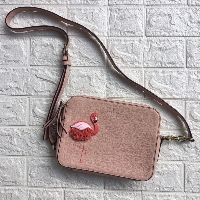 preloved tas slingbag kate spade flamingo camera bag second