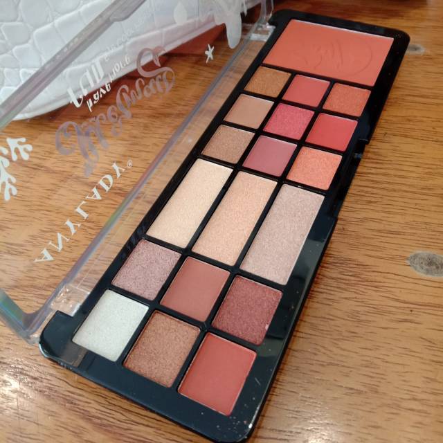 Original thailand Eyeshadow anylady mermaid