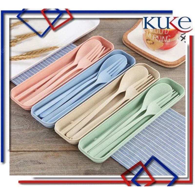 SENDOK GARPU SUMPIT PORTABLE 1 SET PLUS KOTAK PENYIMPANAN ALAT MAKAN SET PERLENGKAPAN MAKAN