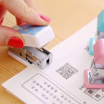 Deli Mini Stapler 246 - Staples Hackter Hekter Hekter Klip Kertas