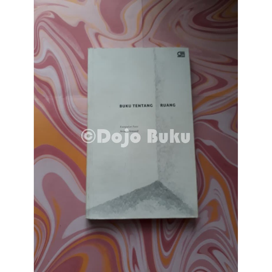 [TERBATAS] Buku Tentang Ruang by Avianti