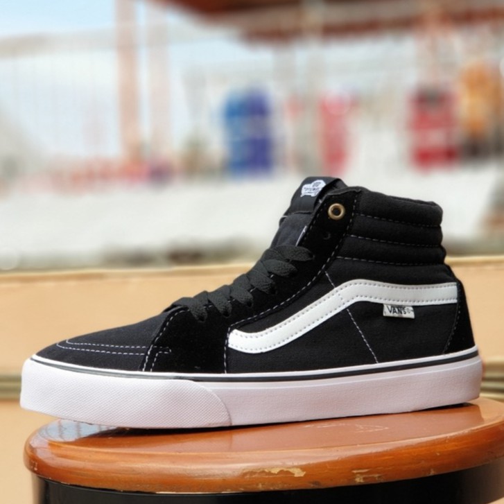 sepatu skate vans
