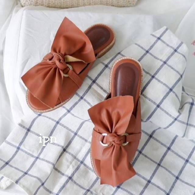 Sepatu sandal cewek/sepatu sandal ipn/sepatu sandal keren/sepatu sandal flat/sepatu sandal promo